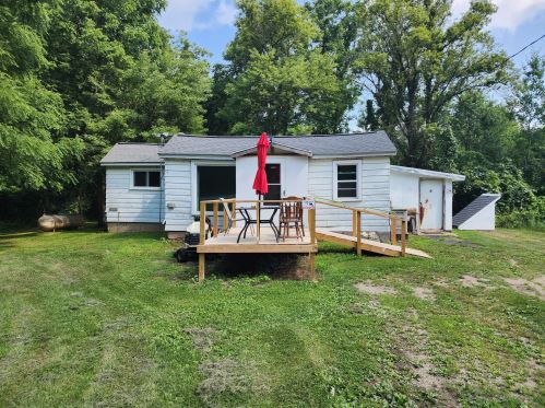 23834 North St, Cassopolis, MI 49031-9619