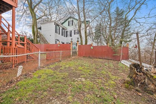 106 Fountain, Pittsburgh PA 15238-3420 exterior