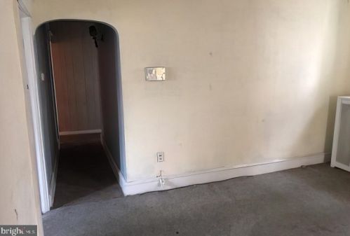 1304 Main St, Darby PA 19023-2619 exterior