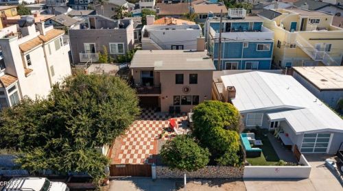 128 Camarillo Ave, Oxnard CA  93035-4605 exterior