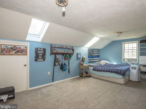 1005 Shadowstone Dr, Lancaster PA 17603-9756 exterior