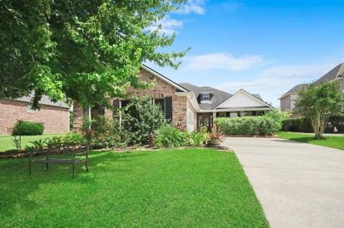 9 La Costa Dr, Montgomery TX 77356-5357 exterior