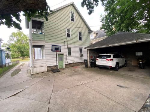 10 Scott St, Springfield MA  01108-2129 exterior