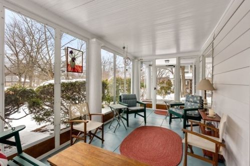 40 Brookside Ave, Newton MA 02460-1530 exterior