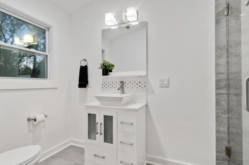 22 Candler Rd, Atlanta GA exterior