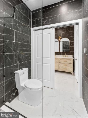 2238 17th St, Philadelphia PA  19132-4403 exterior