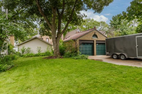 168 89th St, Milwaukee WI  53226-4502 exterior