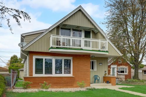 7810 Howard Ave, Milwaukee, WI 53220-1610