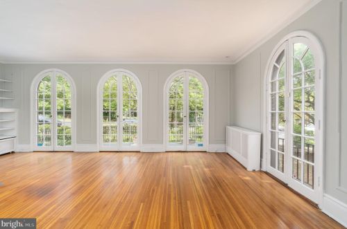 3524 Edmunds St, Washington DC 20007-1463 exterior