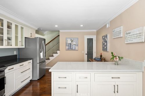 14402 Raintree Rd, Tustin CA  92780-6930 exterior