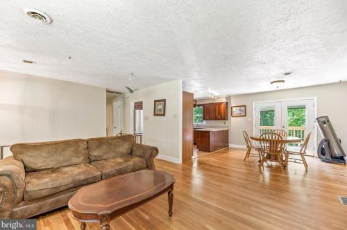 1070 Carson Dr, Huntingtown MD 20639-9507 exterior