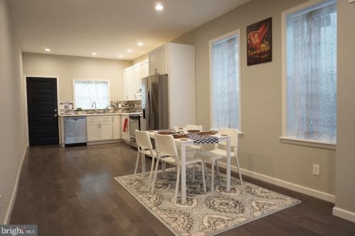 2012 Mckean St, Philadelphia PA  19145-2827 exterior