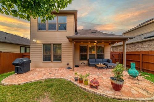 10029 Aly May Dr, Austin, TX 78748-1409