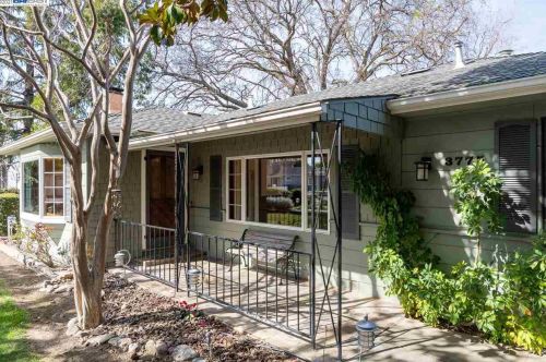 3775 Walnut Ave, Concord CA 94519-1947 exterior