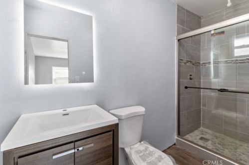 2020 Gregory Ave, Fullerton CA  92833-2626 exterior