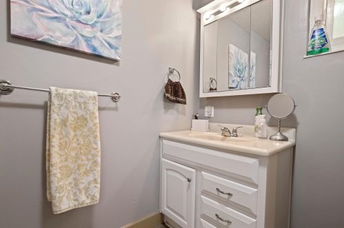 545 Quincy Rd, Turlock CA  95380-4329 exterior