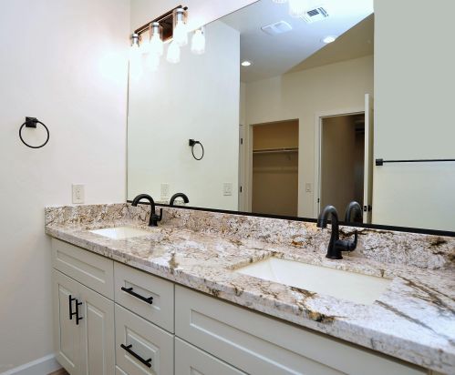 5233 Bellevue St, Tucson AZ 85712-5158 exterior