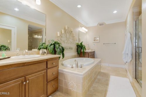 1405 Windshore Way, Oxnard CA 93035-1405 exterior