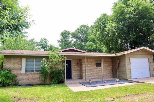 5903 Eureka Dr, Austin TX  78745-2963 exterior