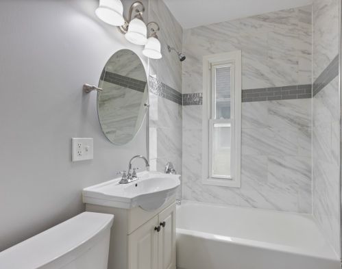 307 Lincoln Ave, Waukegan IL 60085-6361 exterior