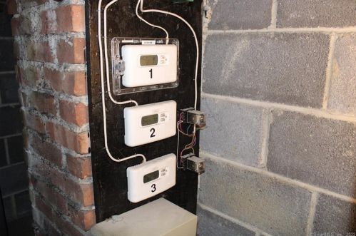 90 Pulaski St, Torrington CT 06790-4636 exterior