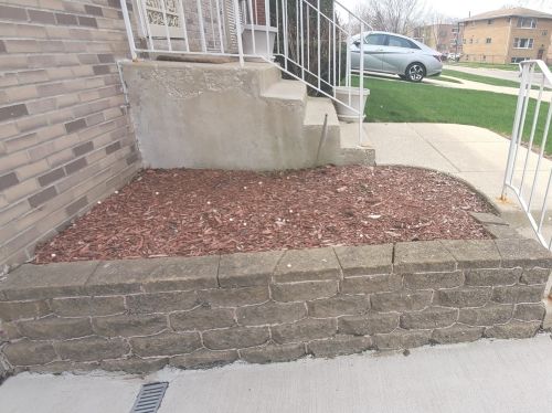 1218 Maywood Dr, Broadview IL 60153-1879 exterior