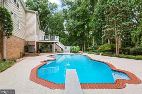 14504 Cutstone Way, Silver Spring, MD 20905-7430