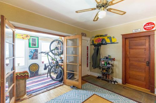 107 Harvey St, Ely MN 55731-1147 exterior