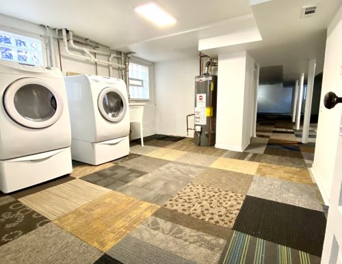 1923 Austin Blvd, Chicago IL 60804-1657 exterior