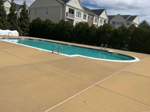 1418 Kirkland Ct, Central Islip NY  11722-4485 exterior