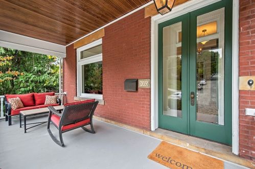 1035 Murrayhill Ave, Pittsburgh, PA 15217-1039