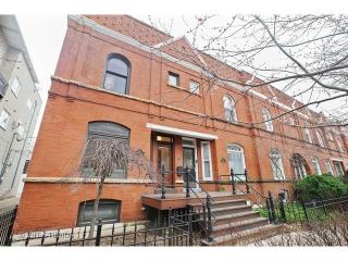 2513 Racine Ave, Chicago IL  60614-2112 exterior