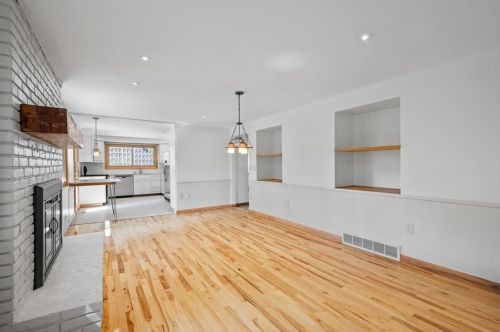 309 Highland Pne Ct, Pittsburgh PA 15237-2019 exterior