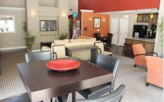 7826 Center Pkwy, Sacramento CA  95823-4703 exterior