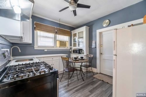 168 Carolina Ave, Irvington NJ 07111-2662 exterior