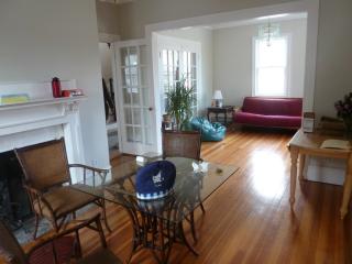 99 Irving Ave, Providence RI  02906-4507 exterior