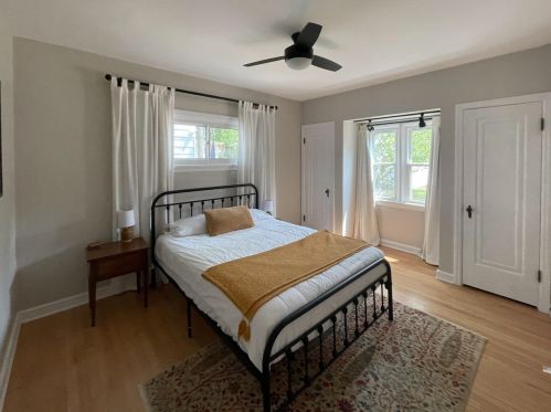 2992 70, Milwaukee WI 53210-1228 exterior