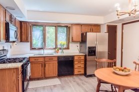 2341 Alta Vista Dr, Waukegan, IL 60087-4061