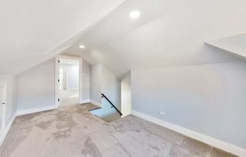 7821 Rhodes Ave, Chicago IL  60619-3013 exterior