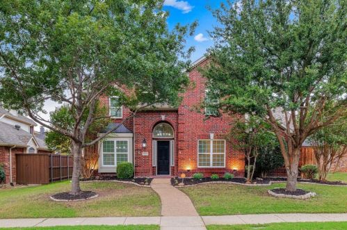 1664 Sagebrush Dr, Frisco, TX 75033-7311