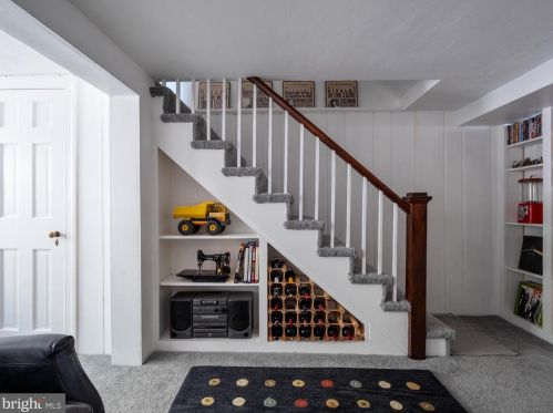 301 Glendale Ave, Alexandria VA 22301-2407 exterior