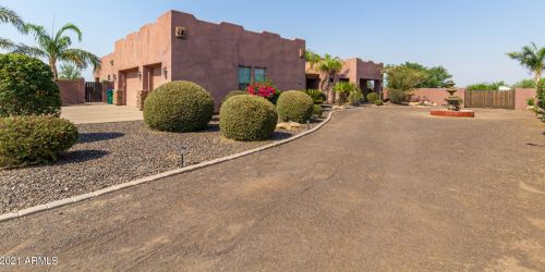 34817 7th Ave, Phoenix, AZ 85086-7264
