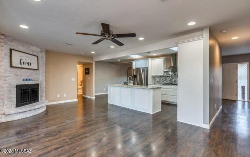 4851 Paseo Del Bac, Tucson AZ  85718-6707 exterior