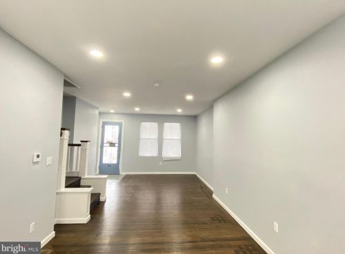 1655 Edgewood St, Philadelphia PA  19151-3912 exterior