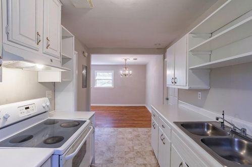 3197 Chappell Ln, Atlanta GA 30360-2410 exterior