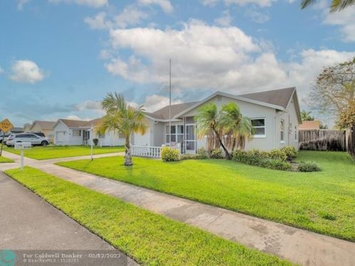 9199 18th St, Boca Raton, FL 33428-2028