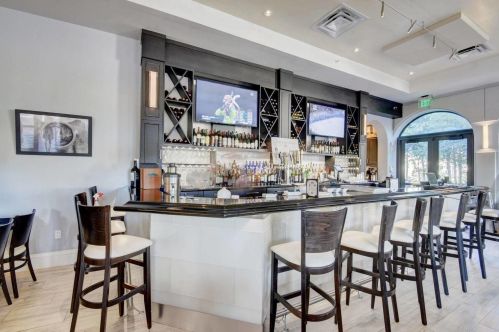 17877 Ky Vis Way, Boca Raton FL 33496-1041 exterior