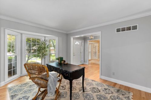 9937 Gerald Dr, Saint Louis MO 63128-1711 exterior