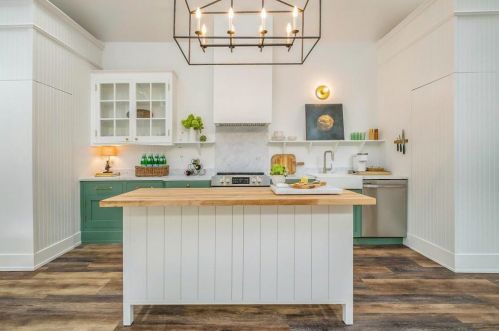 1308 Fairview Rd, Atlanta GA 30306-4612 exterior