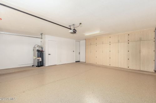 6111 31st Pl, Phoenix AZ  85016-2303 exterior